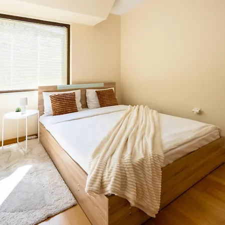 хоризонт Appartement Burgas Stad